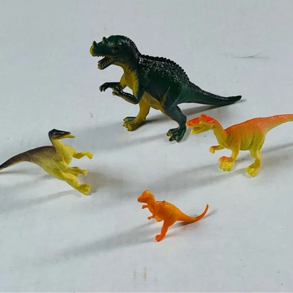 Dinosaur Action Figure Toy Lot of 4  Bright Color Multi Sizes Kids Toys Learning - Picture 8 of 9
